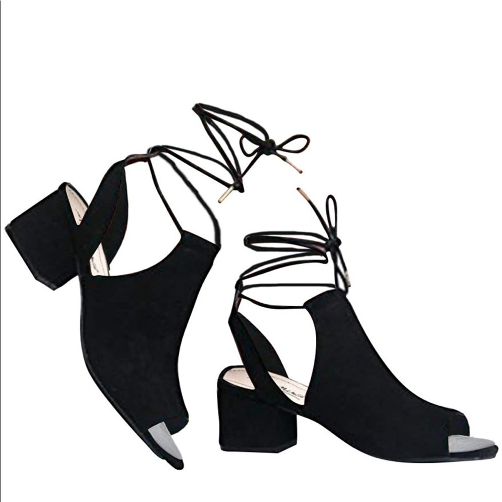 Peep Toe Sandal - Lace Up size 7 (M)